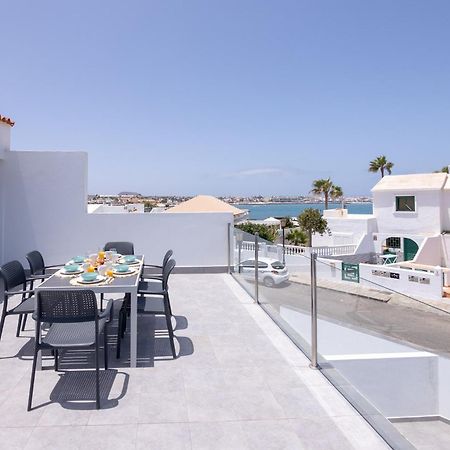 Apartment Holiday 2 Beachfront Corralejo By Holidays Home Exterior photo