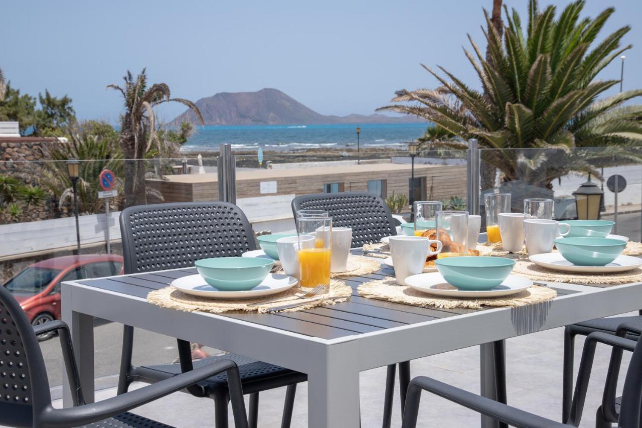 Apartment Holiday 2 Beachfront Corralejo By Holidays Home Exterior photo