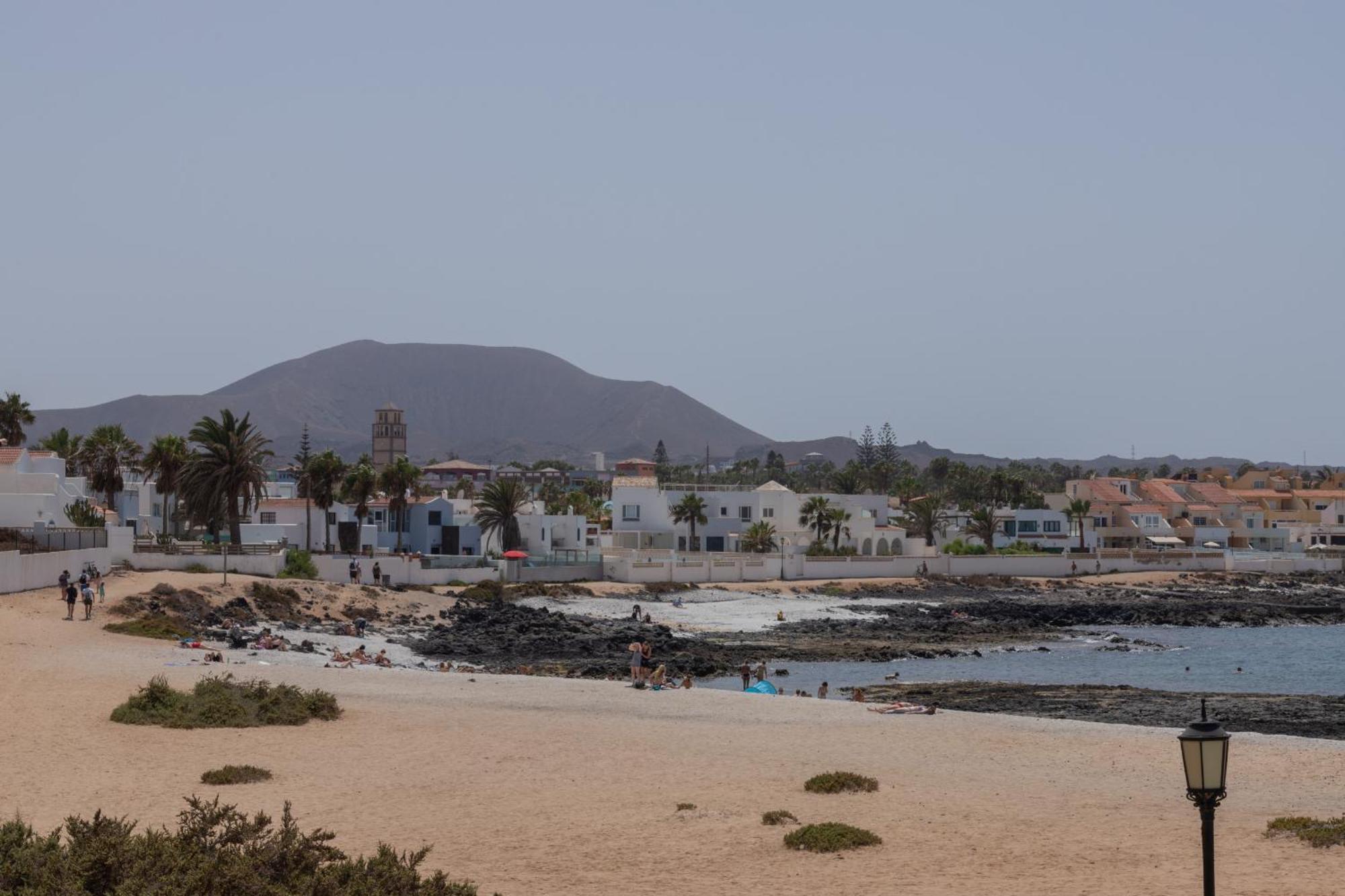 Apartment Holiday 2 Beachfront Corralejo By Holidays Home Exterior photo