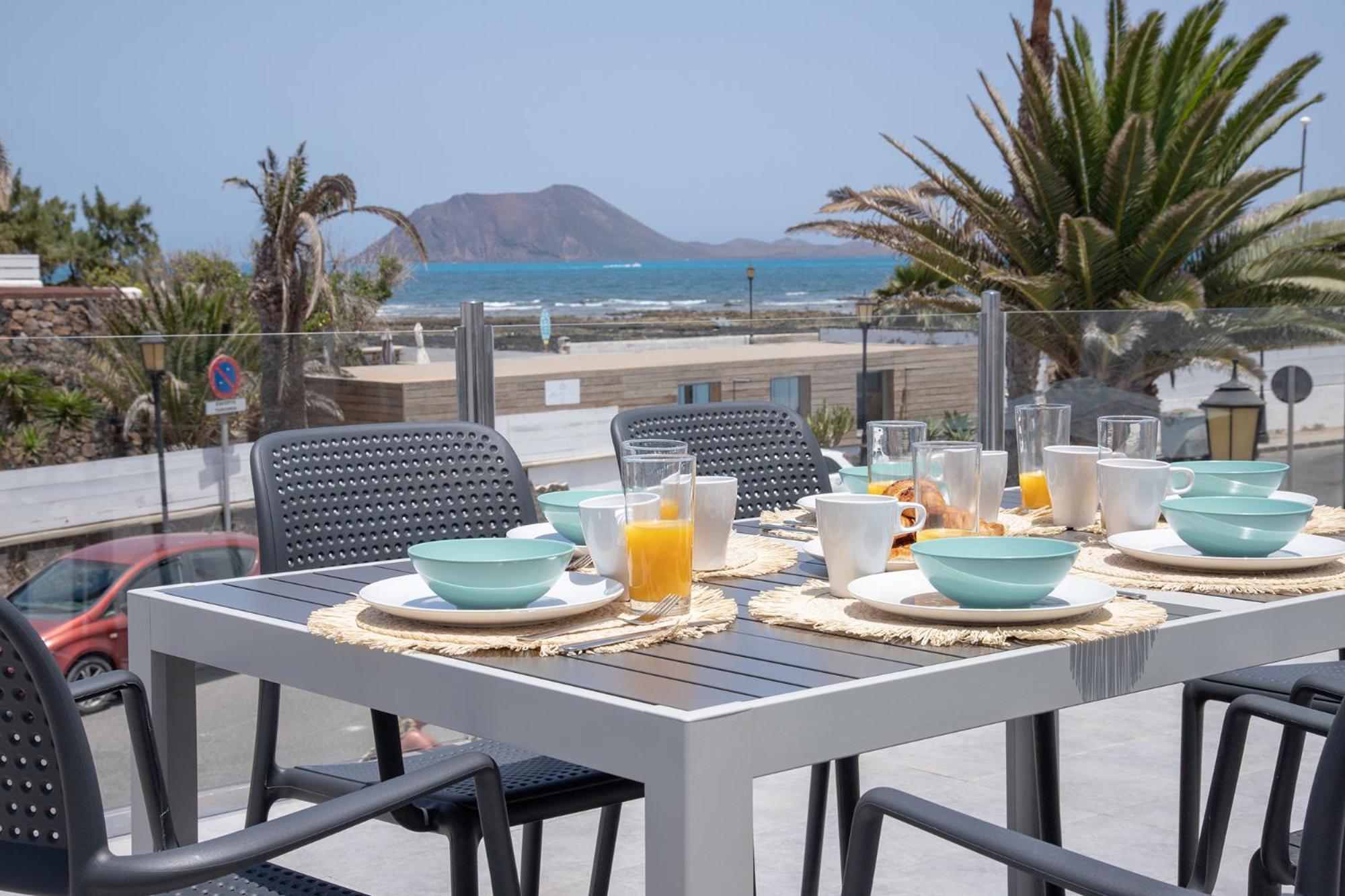 Apartment Holiday 2 Beachfront Corralejo By Holidays Home Exterior photo
